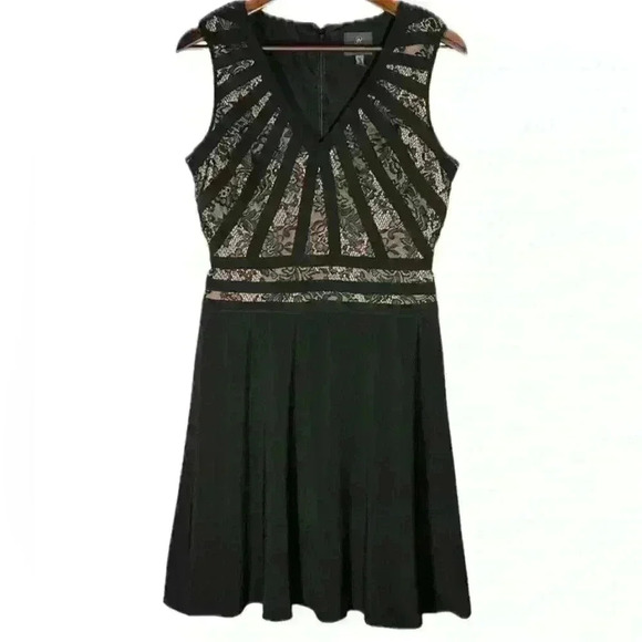 Adrianna Papell Dresses & Skirts - Adrianna Papell Fit & Flare Dress
Women Size14 Black Stretch
Sleeveless Back Zip